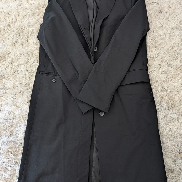 Coat - Picture 4 of 4